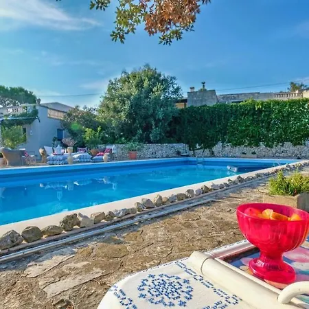 Del Rio Villa *
