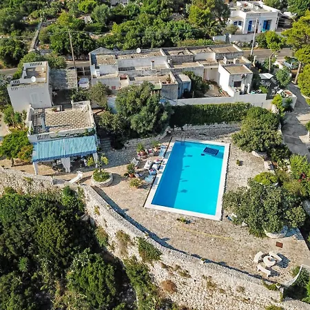 Del Rio Villa